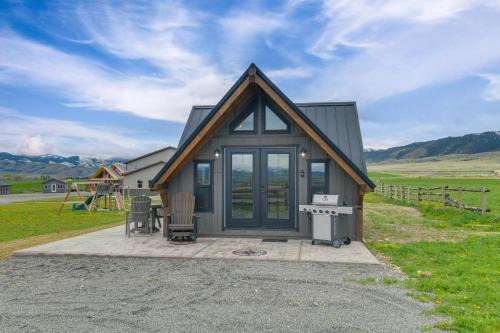 Alder House | 1/2 Mi to Ruby River: Cabin w/Trail Access!