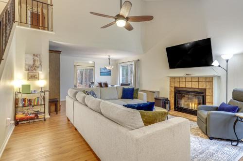 Malta House | 11 Miles to Saratoga Race Course: Upstate Retreat!
