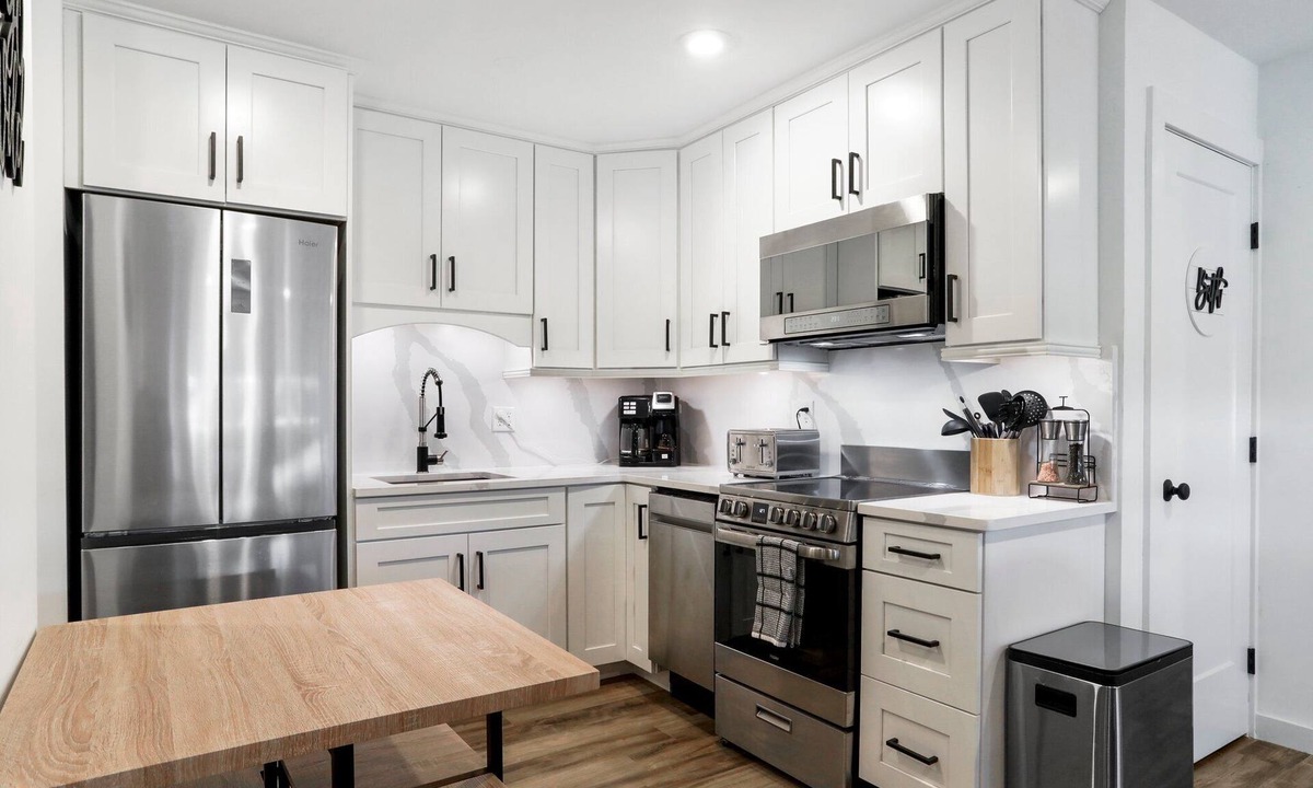 Mount Jackson Condo | 1st Floor Slopeside Luxury Condo @ Bryce Resort SWIM HIKE GOLF MTB LAKE