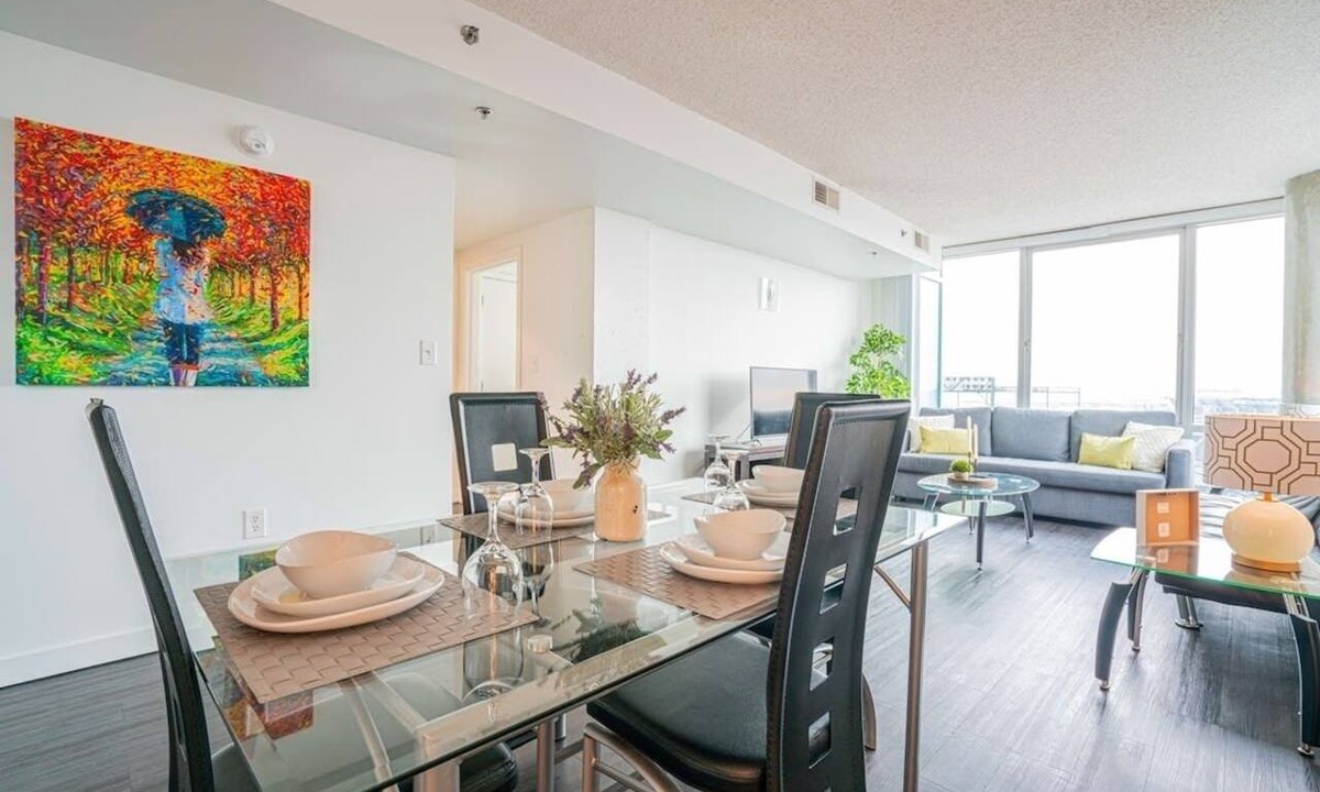 Downtown West Apartment | 2 Bedroom Fully Furnished APT over Camden Yards by RedAwning