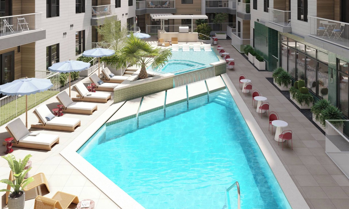 South Lamar House | 20 Guests at The Code by AvantStay | Resort Amenities + Pool | South Lamar