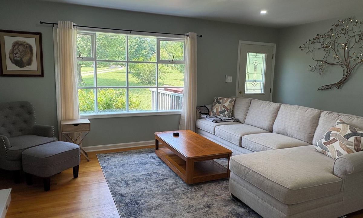 George Washington House | 3 Bed 1.5 Bath Quiet Countryside SFH Falmouth/Fredericksburg 2 King Beds Pets OK