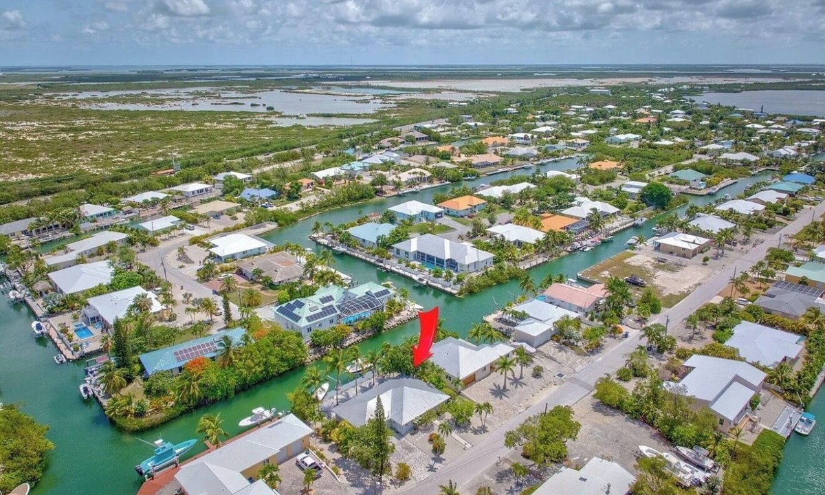 Cudjoe Gardens House | 3-bedroom waterfront house in fabulous Cudjoe Key