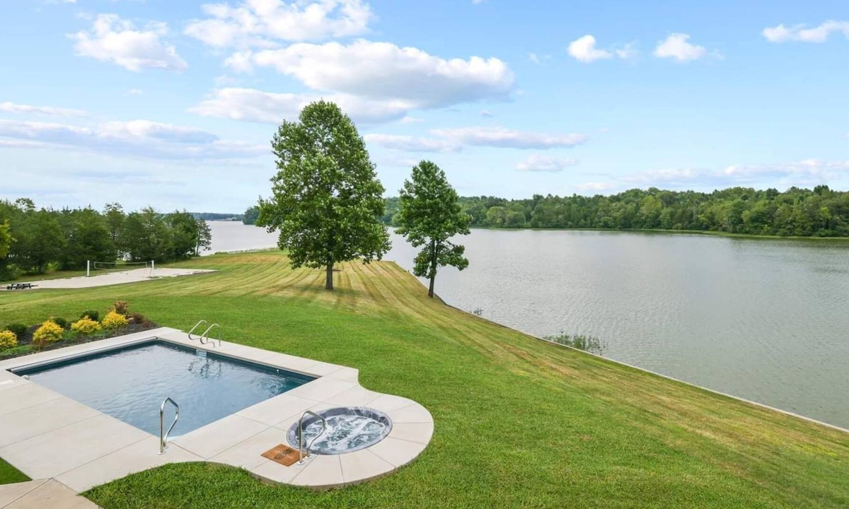 Louisa House | 5 acre sprawling waterfront estate, Spectacular views, heated pool/hot tub