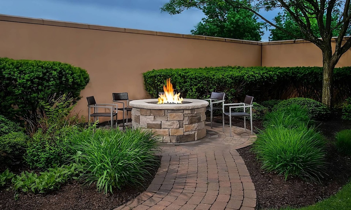 Bethlehem Apartment | Affordability Meets Comfort! Homey Unit w/Balcony, Pets Allowed!