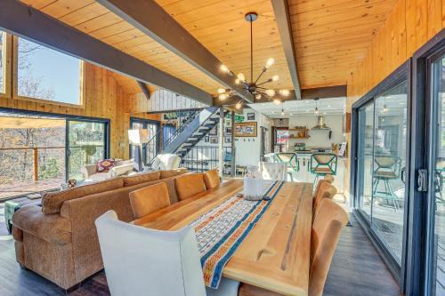 Lake Arrowhead House | Alpine Getaway with Lake Arrowhead Views and Hot Tub