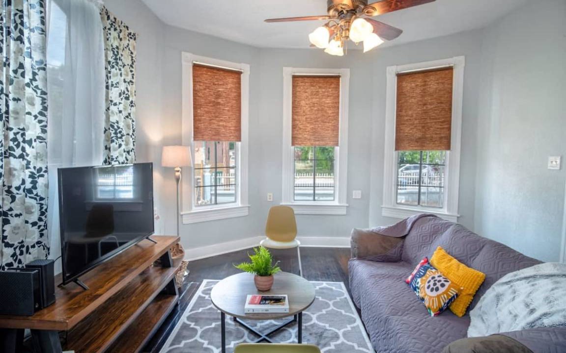 Five Points Apartment | Apartment ∙ 2 bedrooms ∙ 8 guests