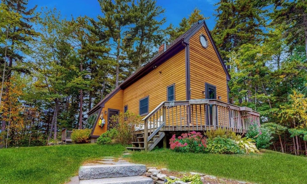 Bayville Cabin | Appalachee Pond Waterfront Cottage | Decks, Sunroom, Dock with Kayaks & Canoe