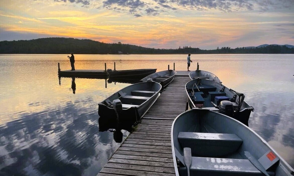 Howland Cabin | Authentic Maine Sporting Camp Cabin on the Shores of South Branch Lake