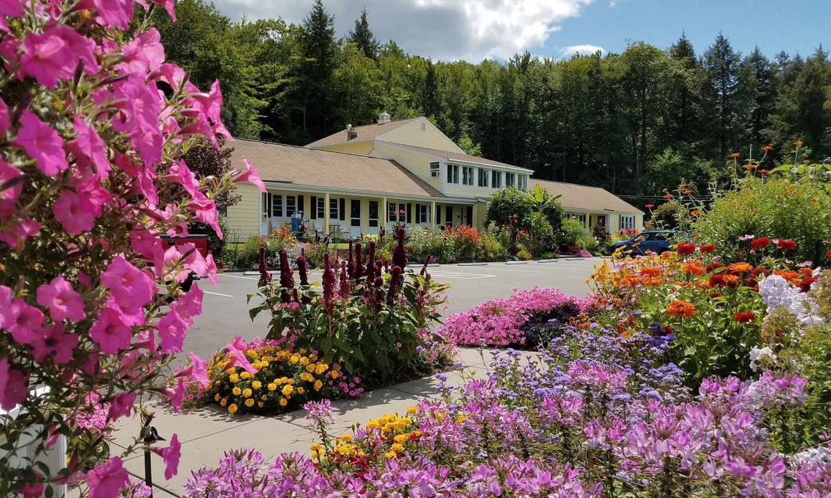 Laconia Hotel | Bay Top Motel