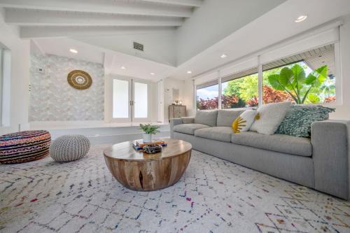 Glenvar Heights House | Boho House - Stylist Home with Parking and large Yard