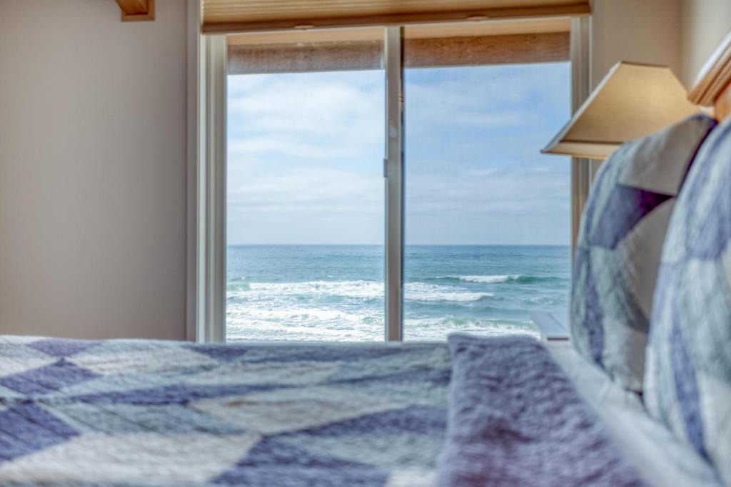 Neskowin House | Breakers Beach House 7