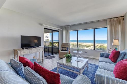 Amelia City House | C114 Amelia Surf and Racquet