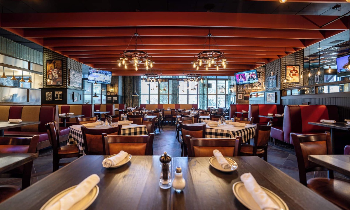 Berwyn Hotel | Cambria Hotel College Park