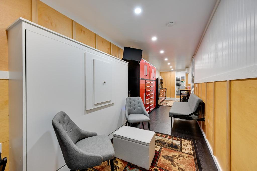 Pierce County Apartment | Carbonado Studio w/Deck & Blackstone Griddle!