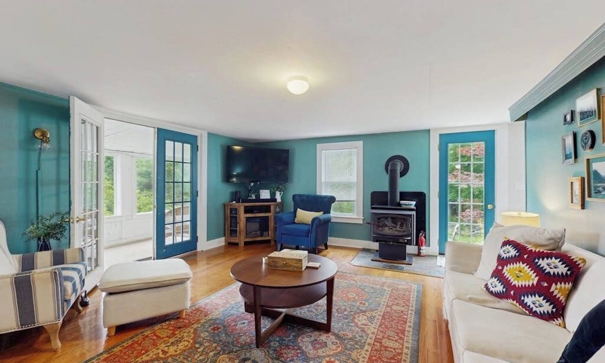 Wolfeboro House | Central home: near town, lake, skiing, rail trial, snowshoe from your door