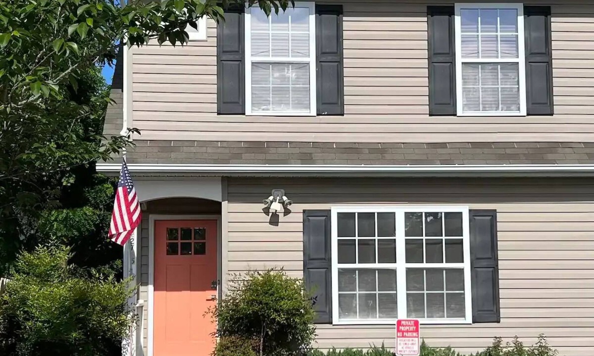 Leonardtown House | Charming Duplex in the heart of Leonardtown