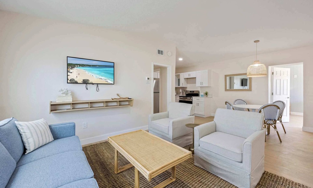 Parsuns To Cocoa Beach Apartment | Coastal 1BR Getaway Near the Beach