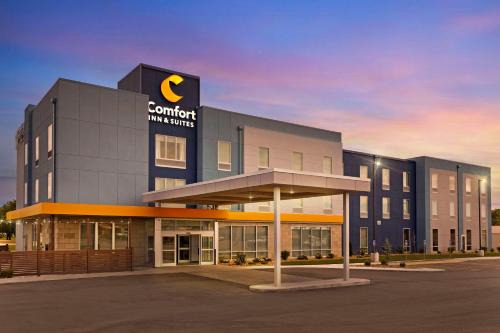 Mountain Grove Hotel | Comfort Inn & Suites Mountain Grove US-60