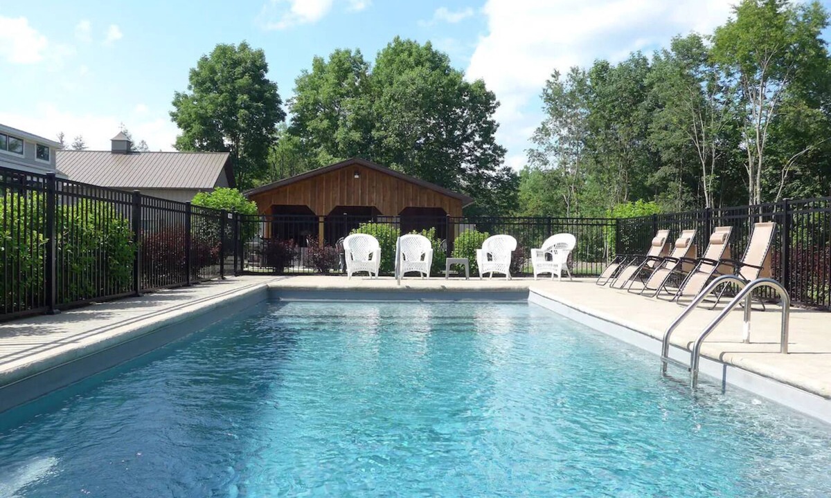 Cooperstown House | Coop Diamonds Sunrise Estates I - Sleeps 12, Private heated pool.