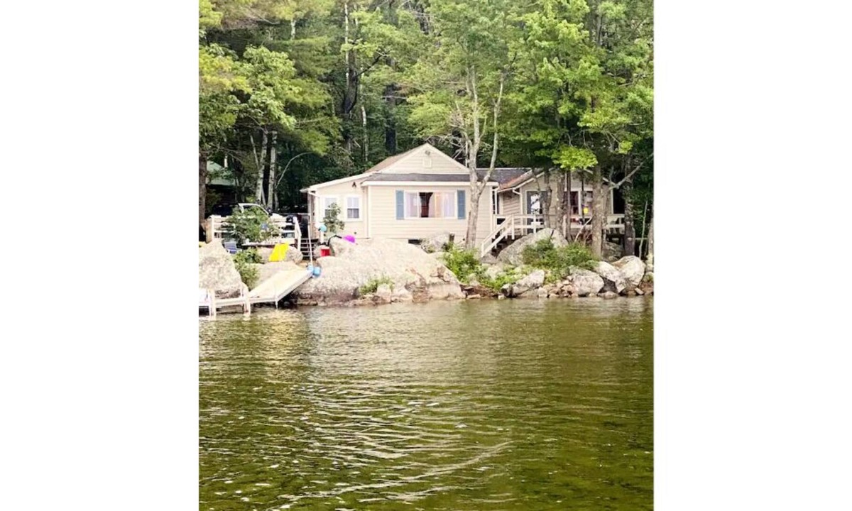 Smithfield Cabin | Cozy Camp on North Pond in Smithfield