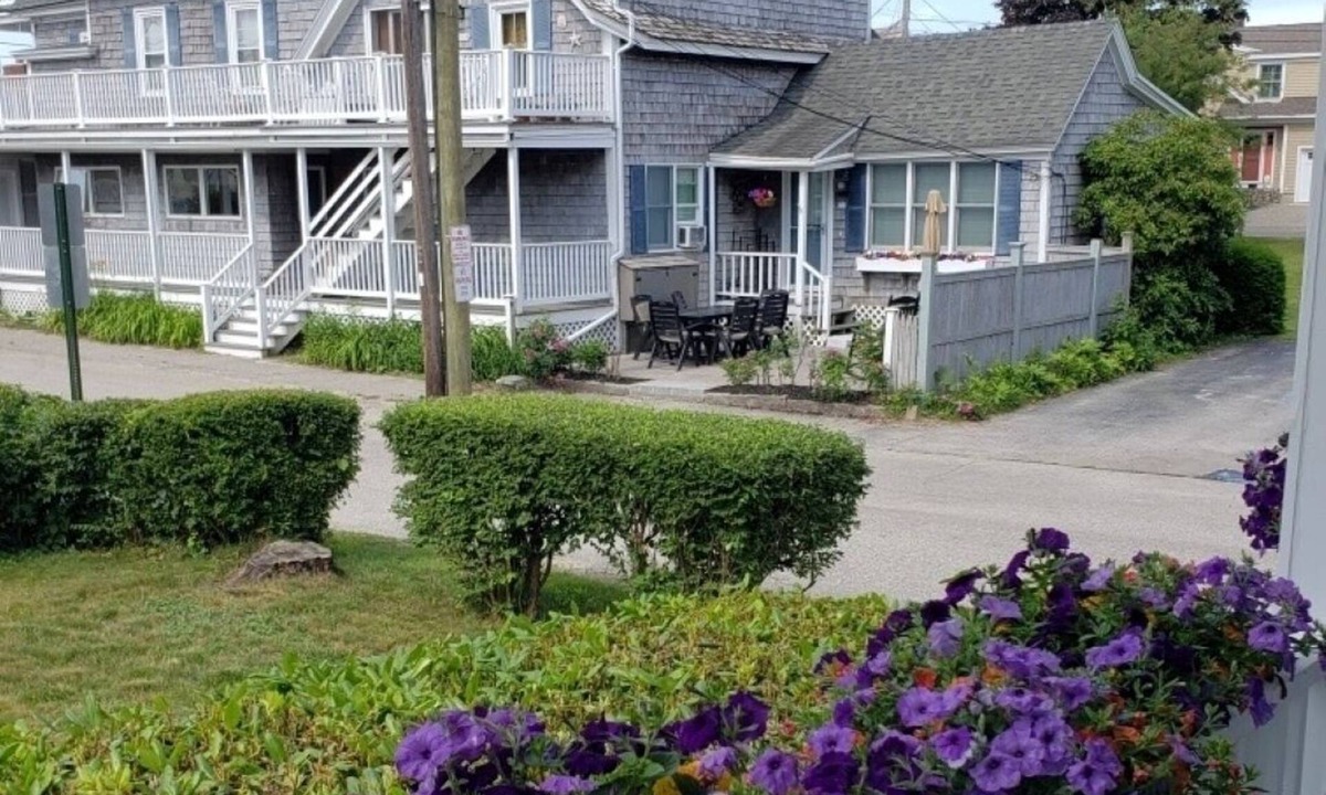 Kennebunk Condo | Cozy Cottage by the Sea