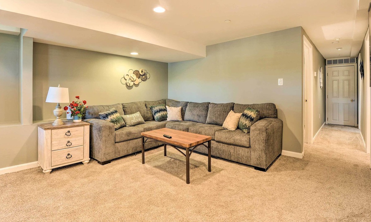 Point Pleasant House | Cozy Lakeside Maryland Home - 12 Mi to Dtwn!