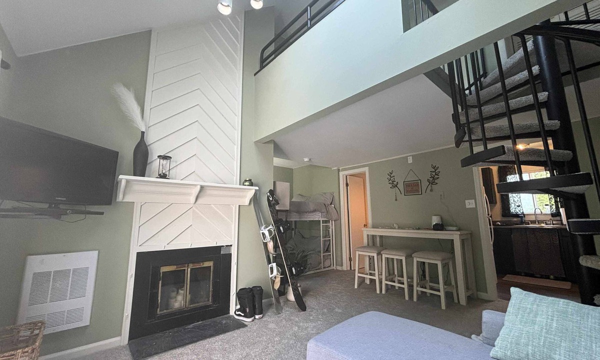 Claysburg Condo | Cozy Studio Condo with Loft, Steps from Skiing, Hiking & More!