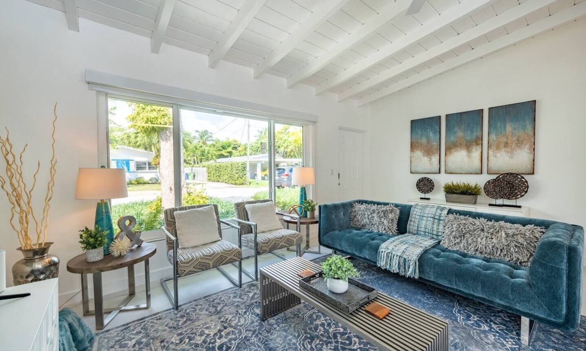 Middle River Terrace House | Designer Pool Home! BNR Vacation Rentals