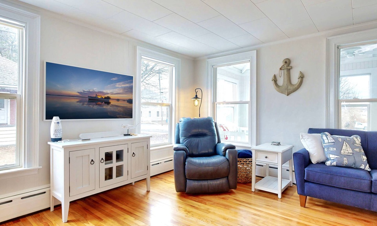 Pine Point House | Driftwood Cottage