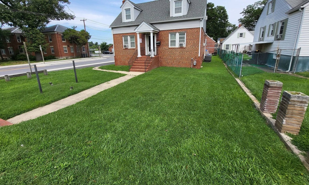 Glen Burnie Bed & Breakfast | Enchanting Whole House 4 Room Property minutes from BWI airport.