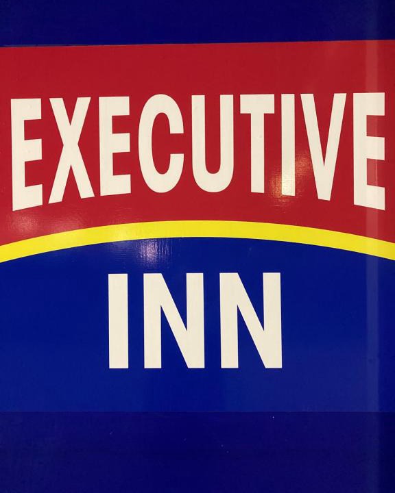 McPherson Hotel | Executive Inn
