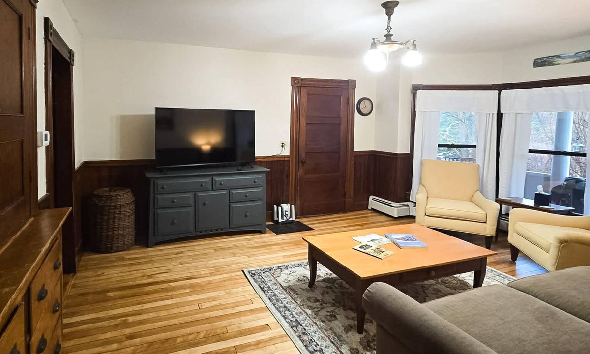Lisbon Apartment | Family-friendly 2-bedroom apartment in Lisbon for a relaxing stay