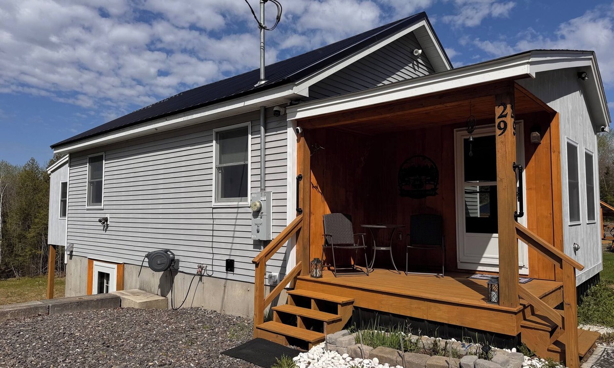 Colebrook House | Fantastic 4-bedroom home with direct snowmobile and atv access
