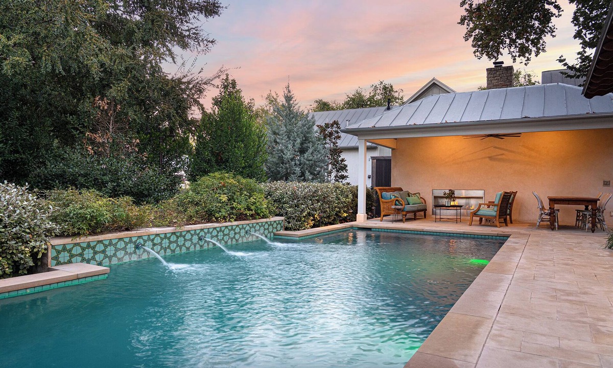 Fredericksburg House | Gloriette | Pool | Cabana