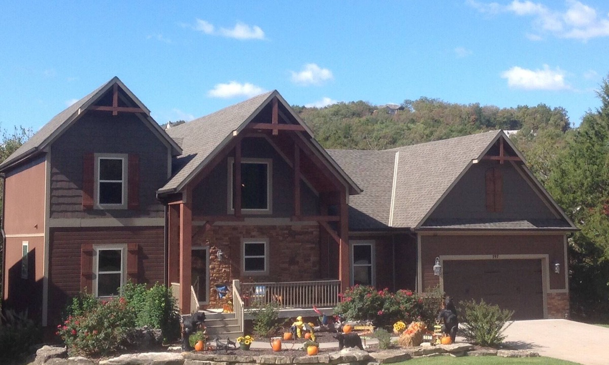 Hollister House | Gracious Moose Lodge-Summer dates still available!