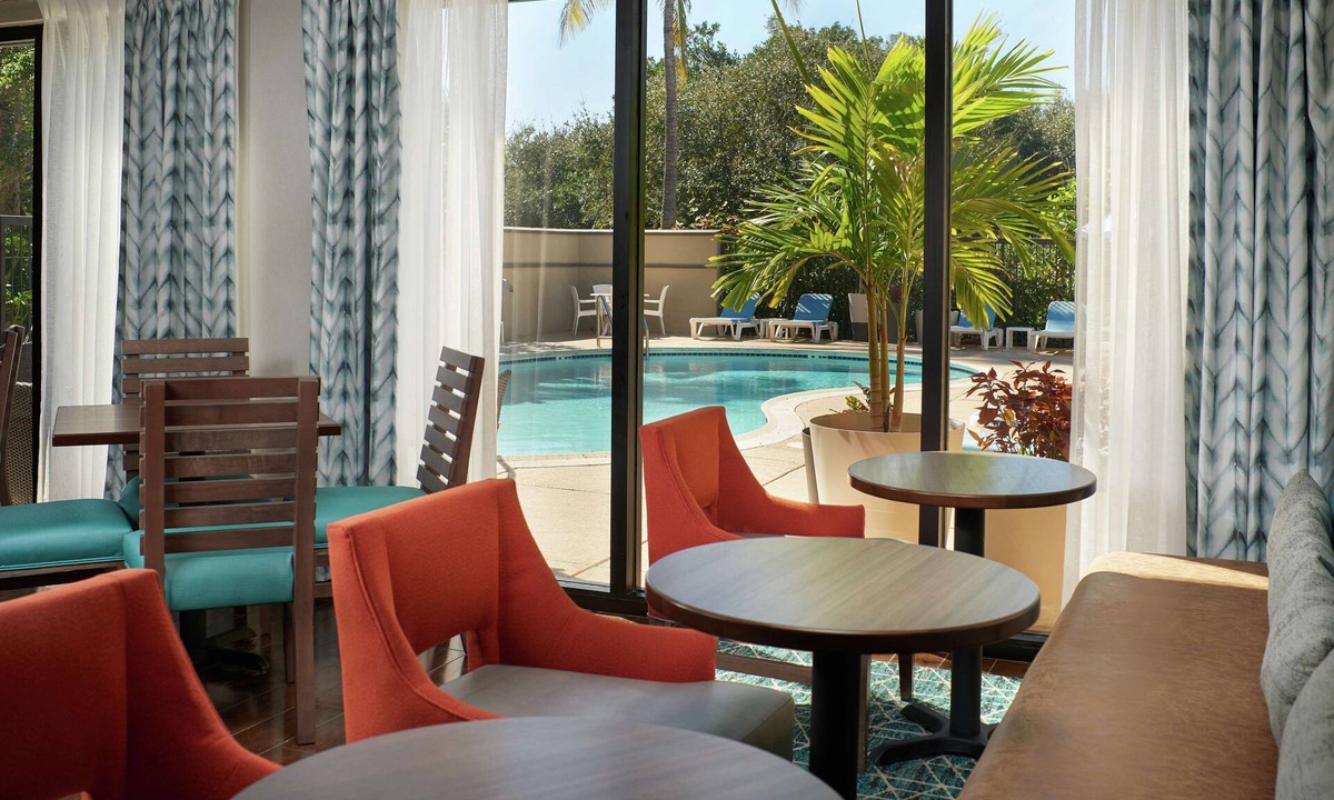 Juno Beach Hotel | Hampton Inn - Jupiter/Juno Beach