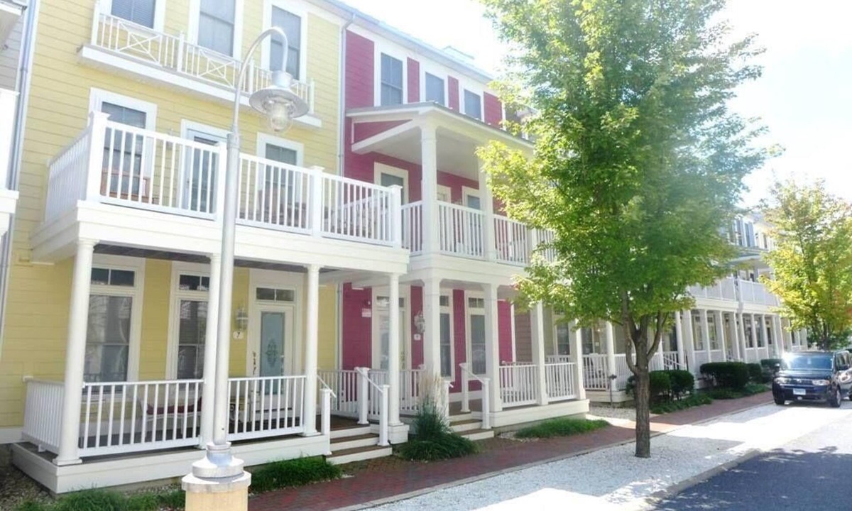 Sunset Island House | Happy Ours at Sunset Island, Prime location for large families, Sun-Sun weeks