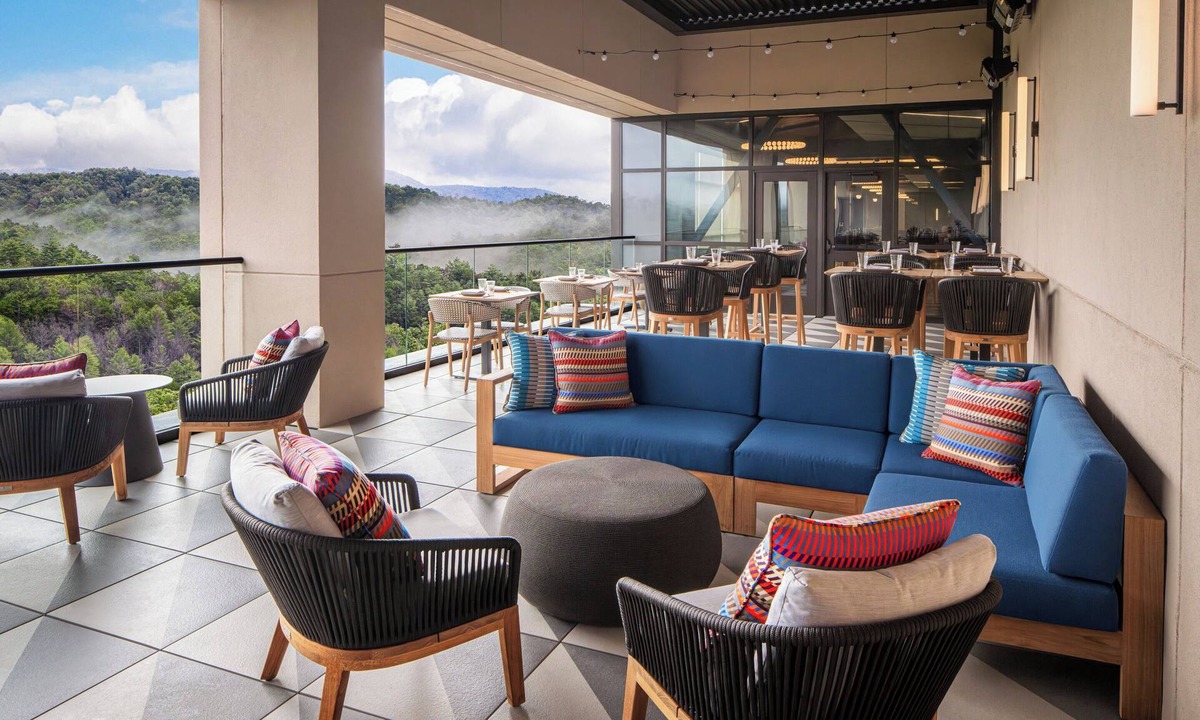 Murphy Hotel | Harrah's Cherokee Valley River Hotel & Casino – A Caesars Rewards Destination
