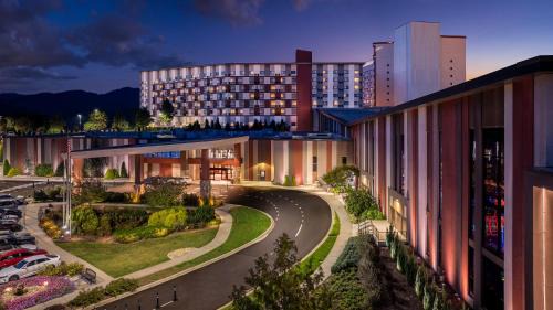 Murphy Hotel | Harrah's Cherokee Valley River Hotel & Casino - A Caesars Rewards Destination