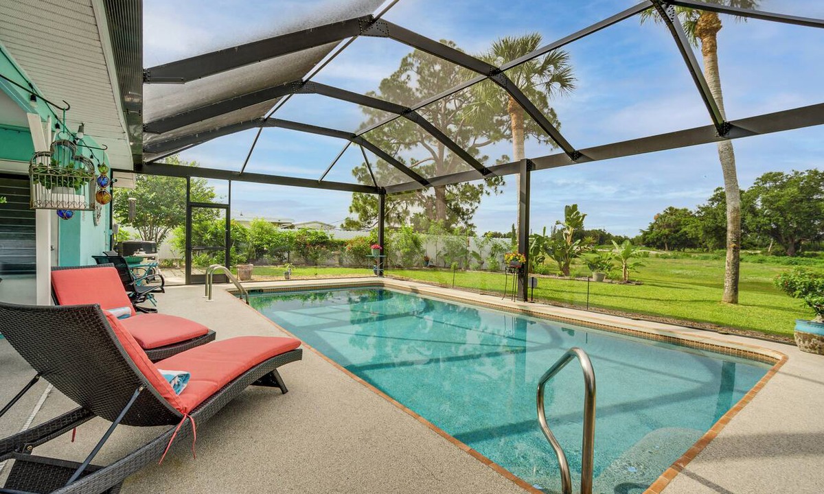 Port Charlotte House | Heated Pool + Spacious Yard: Port Charlotte Escape