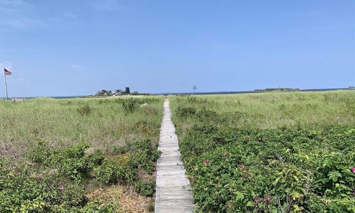 Biddeford Pool House | Hills Beach House - Saco Bay Rentals