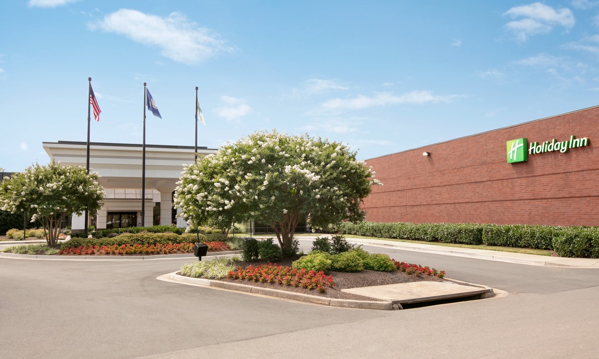 Sterling Hotel | Holiday Inn Washington-Dulles International Airport, an Ihg Hotel