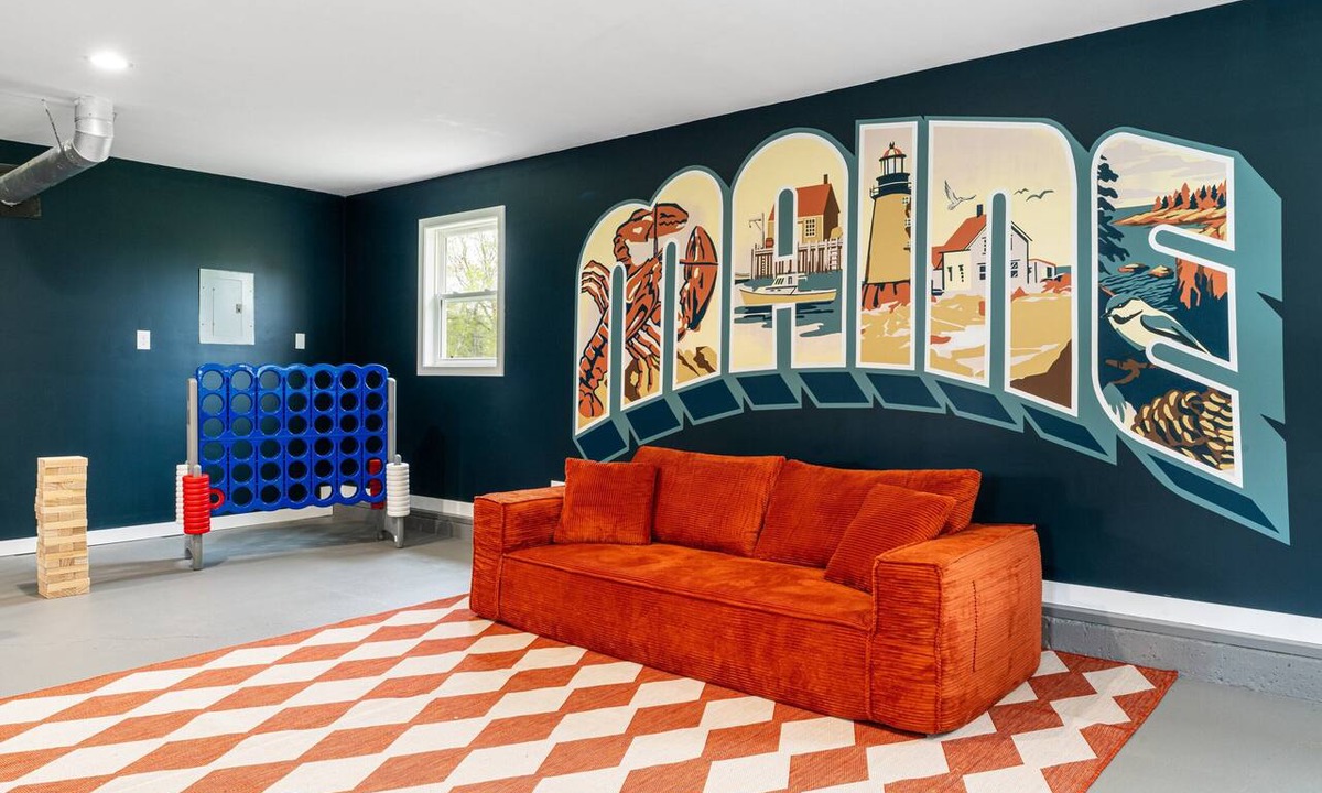 Lamoine House | Hot tub-Sauna-Game Room-Fire pit-Close to Acadia/Bar Harbor!