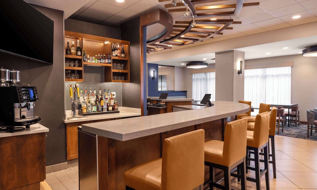 Chantilly Hotel | Hyatt Place Chantilly Dulles Airport-South