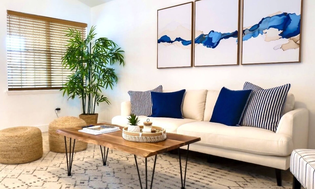 The Hammocks House | Kendall Keys Oasis Entire Dream Home with HEATED Pool, Theater & Arcade