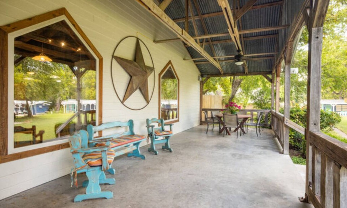 Burnet Apartment | Lodge 55 -Cozy Room right off the Lodge