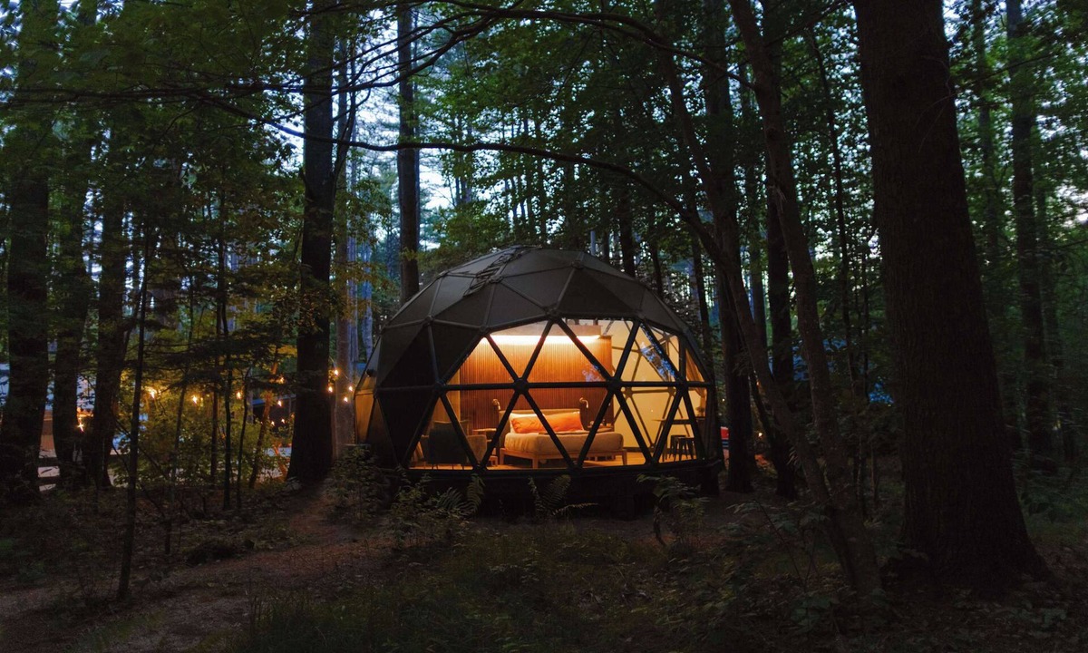 Freeport Cabin | Luna 22-ft dome w/star loft & full bath - 07