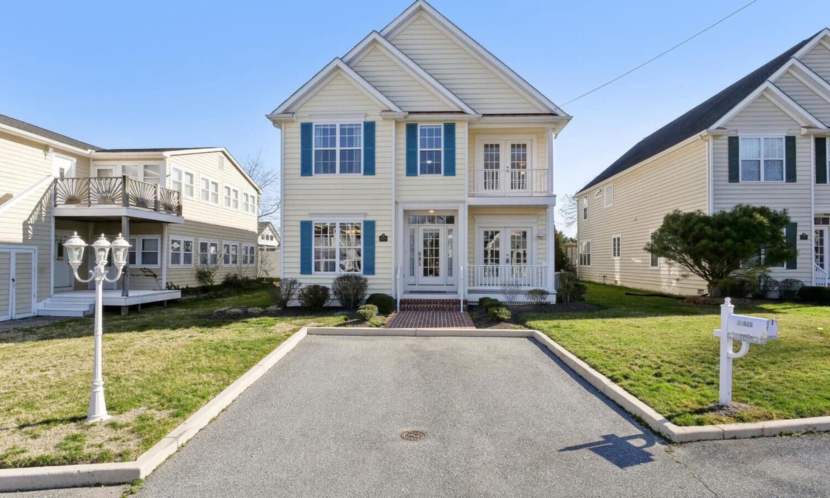 Rehoboth Beach House | Luxury coastal living < 1 mile to Rehoboth Beach boardwalk and Dewey Beach!