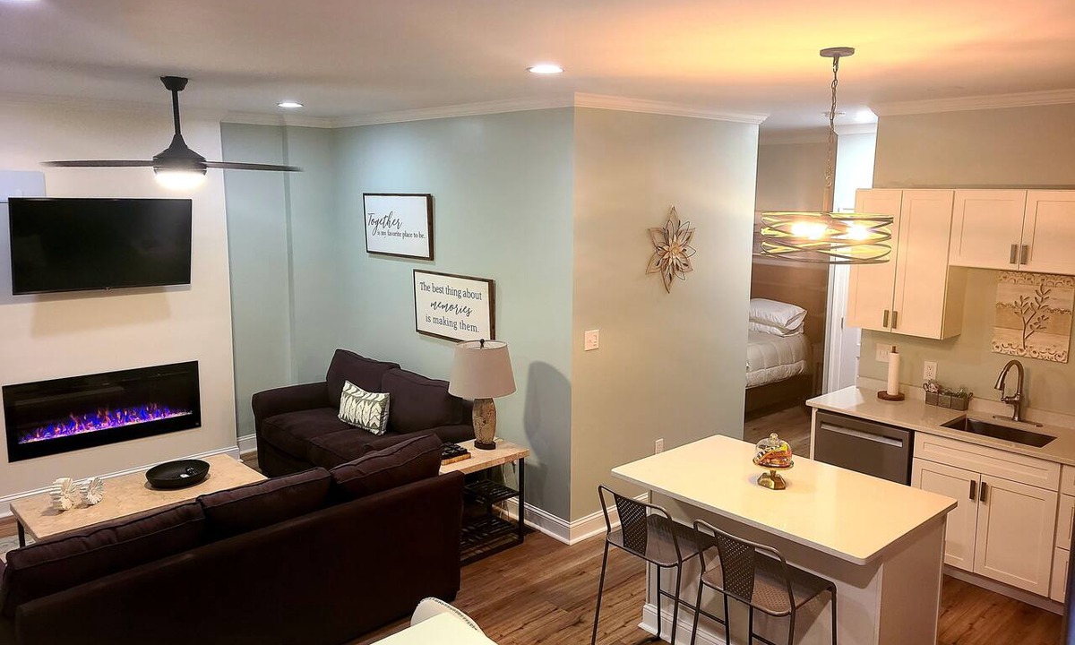 Cohoes Apartment | Luxury Studio Apt, walk to restaurants and bars